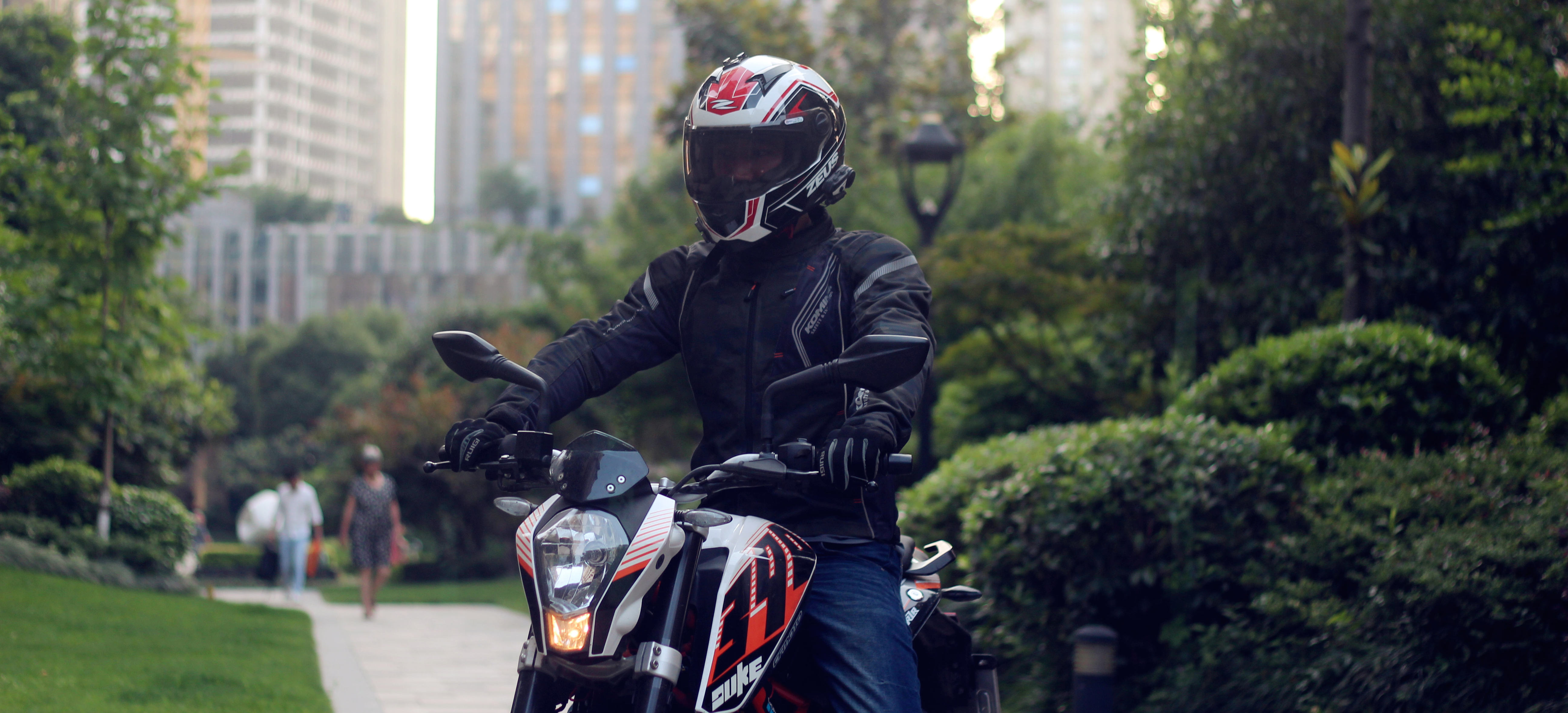骑行装备 篇一：摩托车运动装备—Komine JK-128 夏季网眼骑行服开箱